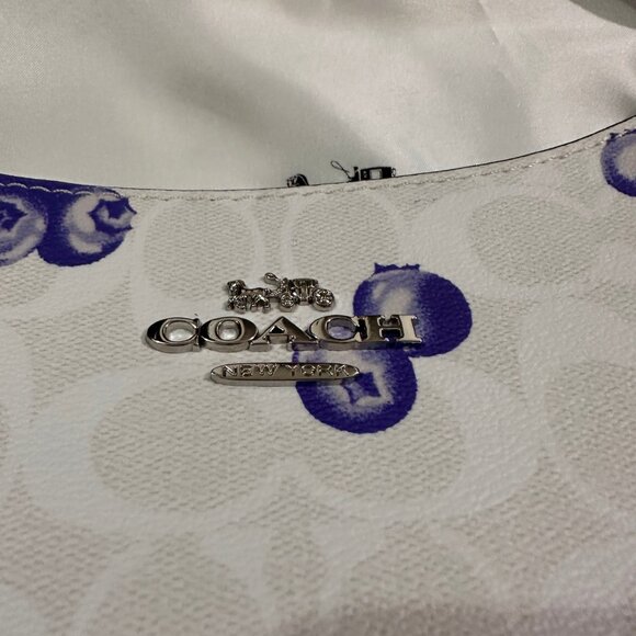 Coach Handbag With Blueberry Print - Picture 3 of 8